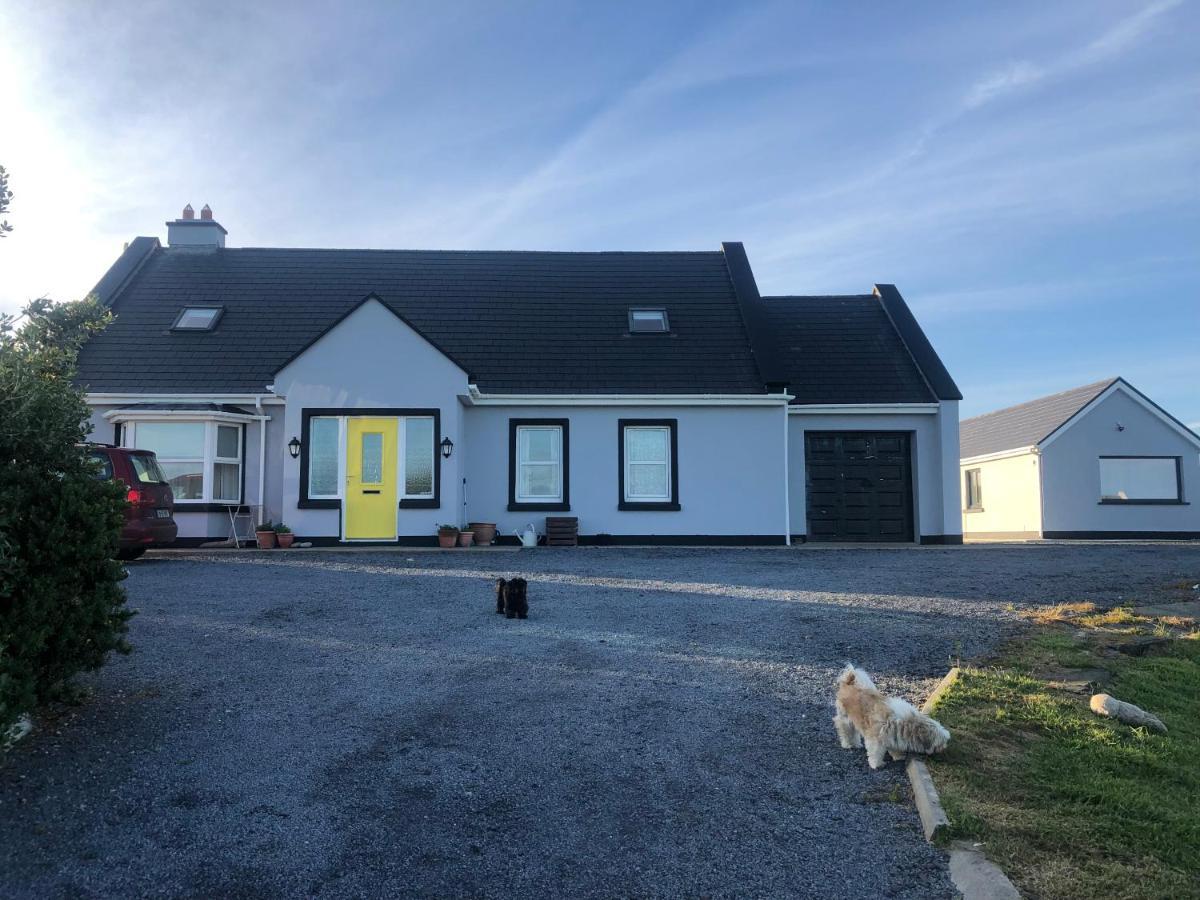 Cois Na Mara Eire Code V15 T677 Bed and Breakfast Derrynadivva Exteriör bild